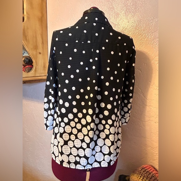 Kim Rogers Black and White Polka Dot Button Down Shirt - Picture 6 of 6